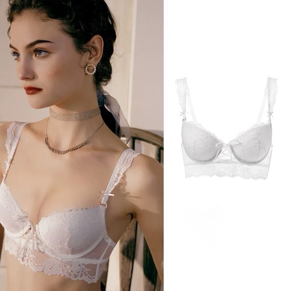 NEW Seamless White Lace Sculpting Bra